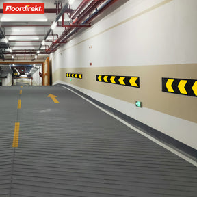 Protection murale | Aoraki | Pare-chocs robuste avec flèches réfléchissantes pour garages et parkings à étages