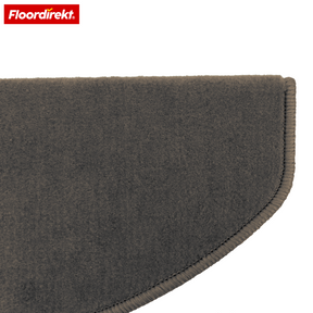 Tapis de marche en velours | Wien | Demi-lune antidérapant en polypropylène robuste | Protection d’escalier, insonorisant & antistatique | Disponible en 4 couleurs modernes